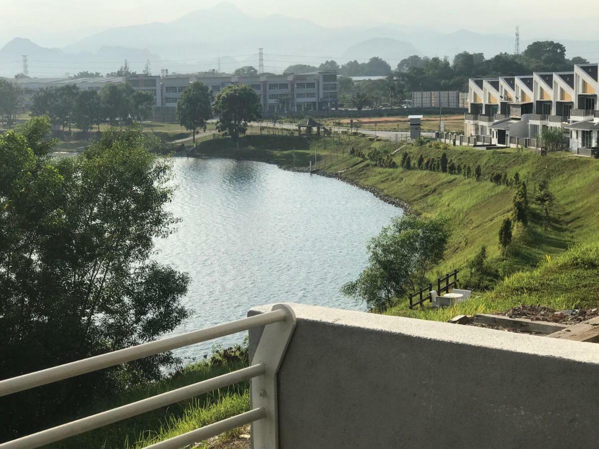 Ipoh Water Front City Homestay Екстериор снимка
