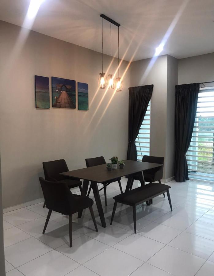Ipoh Water Front City Homestay Екстериор снимка
